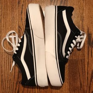 Vans Old Skool Platform Sneaker, sz 5.5M /7 W